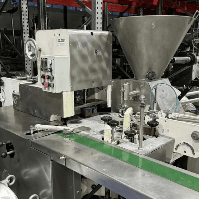 Фасовщик плавленных сырков М6-АРУ Fasa (Литва), е.2005