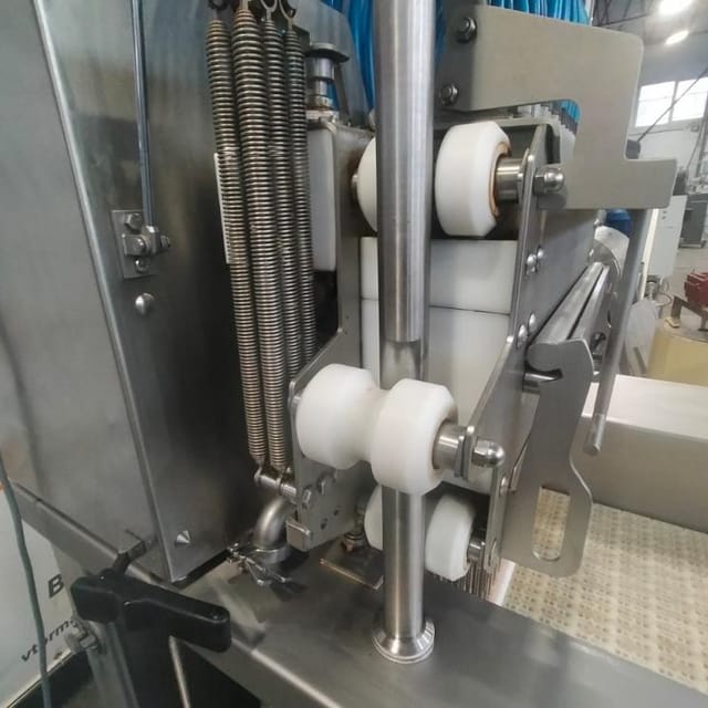 Иньектор NOWICKI MHM-68/204F -272 иглы(68х4) инв.11815