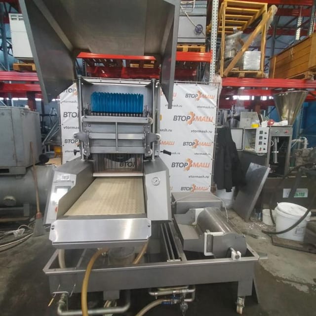 Иньектор NOWICKI MHM-68/204F -272 иглы(68х4) инв.11815