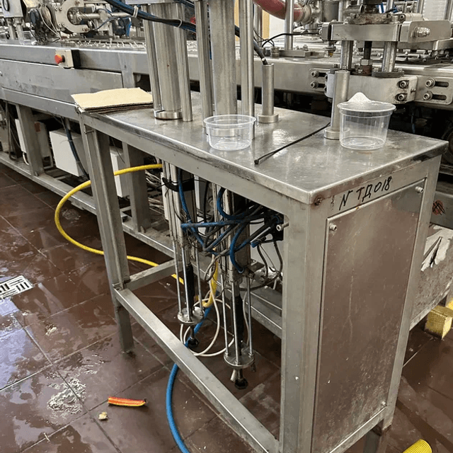 Фасовочный автомат творога в стаканчик 95мм Паст Пак 2Л.