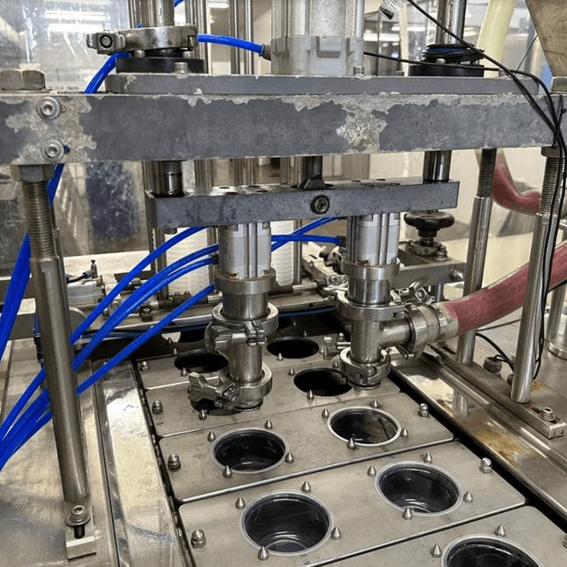 Фасовочный автомат творога в стаканчик 95мм Паст Пак 2Л.