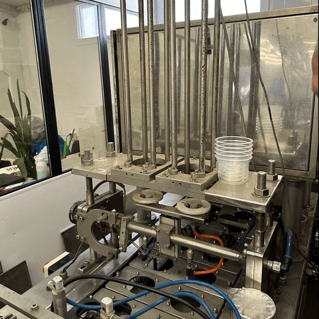 Фасовочный автомат творога в стаканчик 95мм Паст Пак 2Л.