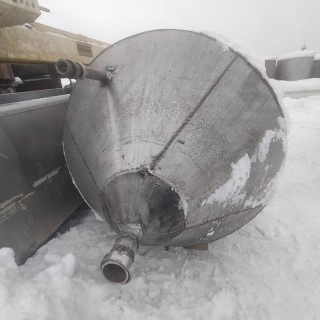 Ёмкость 5м3 одностенка с конусом инв.10142