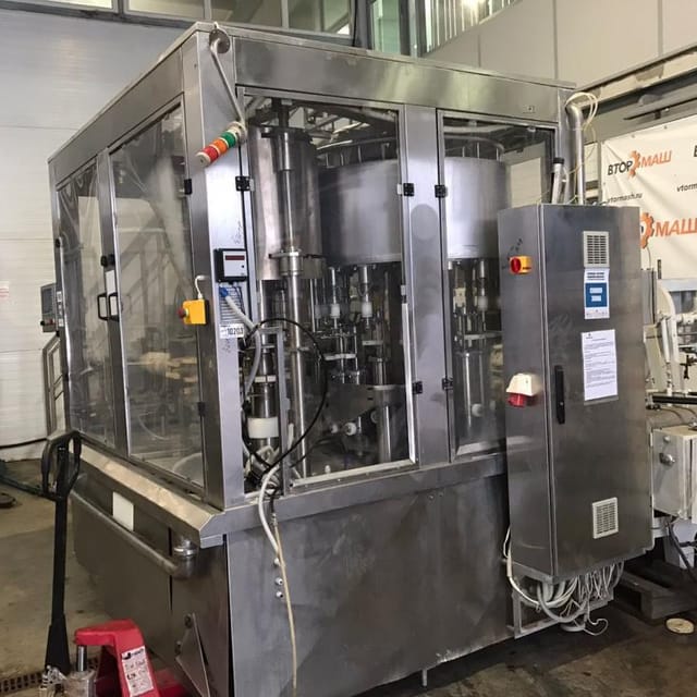 Линия розлива в ПЭТ 38мм PakPromet  3000 инв.10203