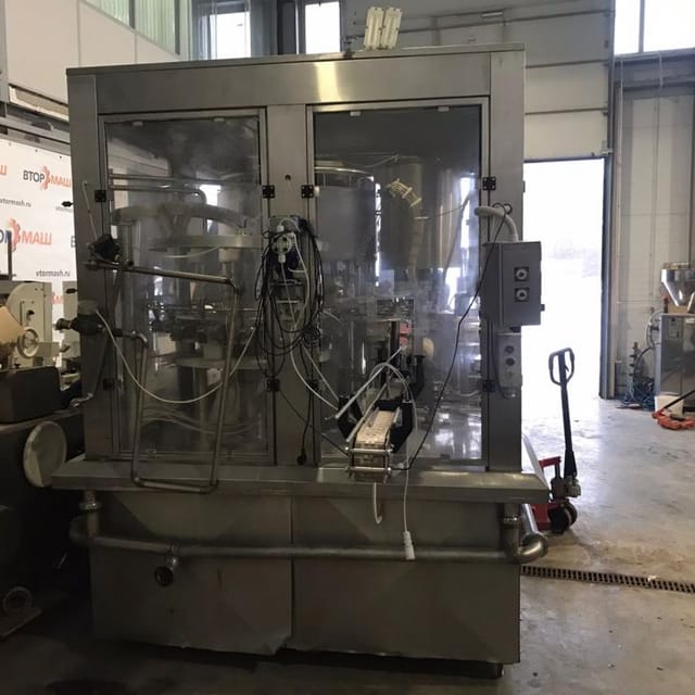 Линия розлива в ПЭТ 38мм PakPromet  3000 инв.10203