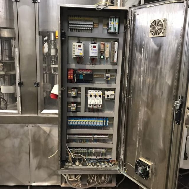 Линия розлива в ПЭТ 38мм PakPromet  3000 инв.10203