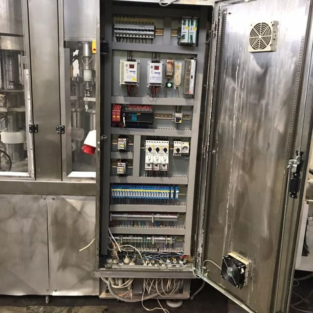 Линия розлива в ПЭТ 38мм PakPromet  3000 инв.10203