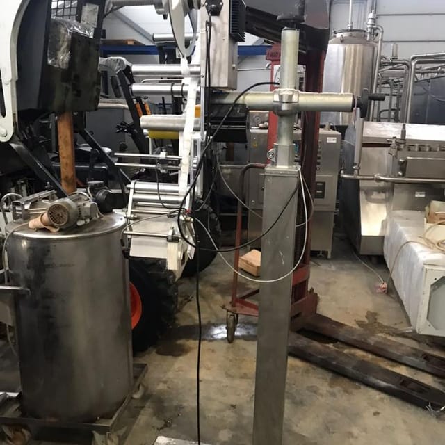 Линия розлива в ПЭТ 38мм PakPromet  3000 инв.10203