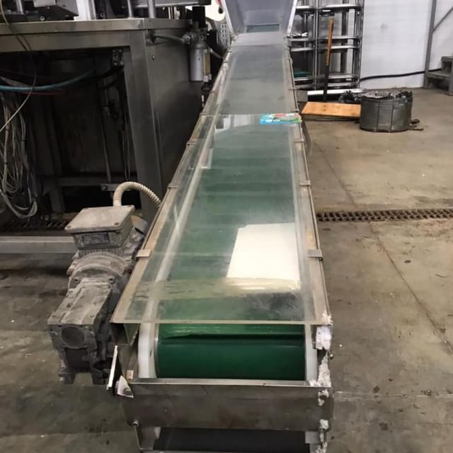 Линия розлива в ПЭТ 38мм PakPromet  3000 инв.10203