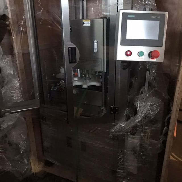 Закатка Leva Packaging в ПЭТ банку с широким горлом инв.10212