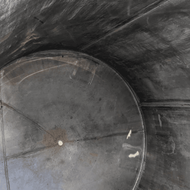 Емкости объем 6 куб.м.,  с термоизоляцией. е.1836