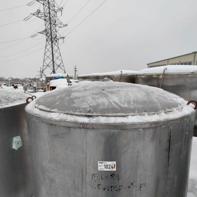 Ёмкость с рубашкой 2,2м3 инв.10241