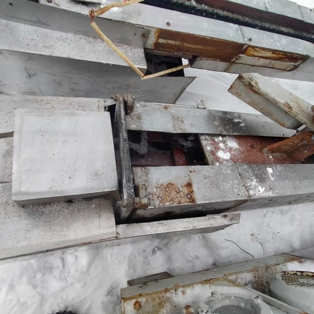 Подъемник тележки 100л инв.10248