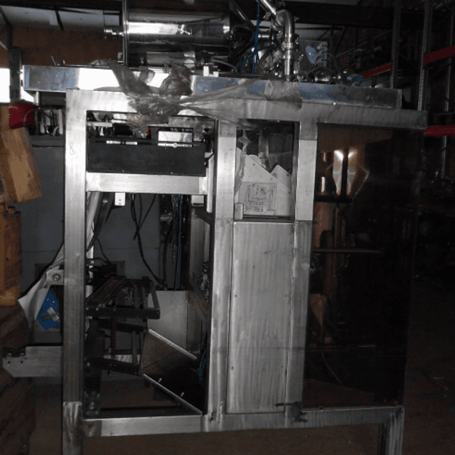 Фасовочный автомат молочных продуктов в пакет ТФ 2 ПИТПАК-03-0