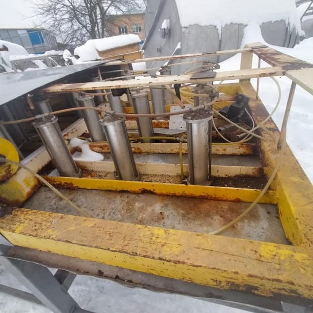 Пресс сырный  туннельный 40 головок инв.11324