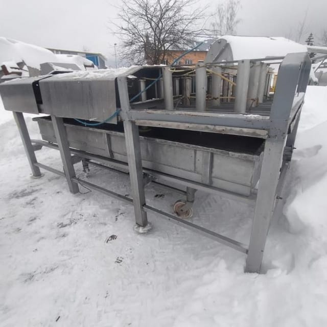 Пресс сырный  туннельный 40 головок инв.11326