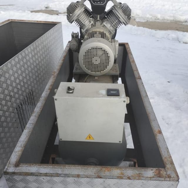 Компрессор atlas copco LF 10 инв.11821