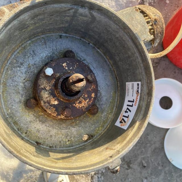 Сепаратор сливкоотделитель Ж5-ОСБ-1000 инв.11414