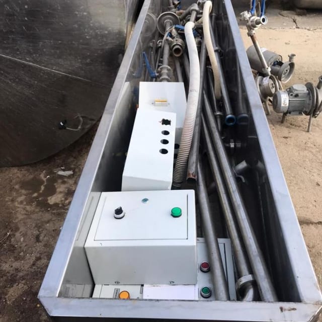 Ванна прямоугольная 700л инв.11445