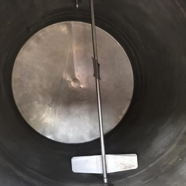 Емкость 10 кубов термос инв.11439