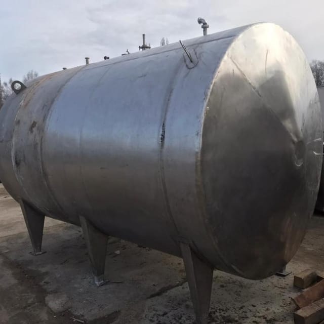 Емкость 10 кубов термос инв.11439