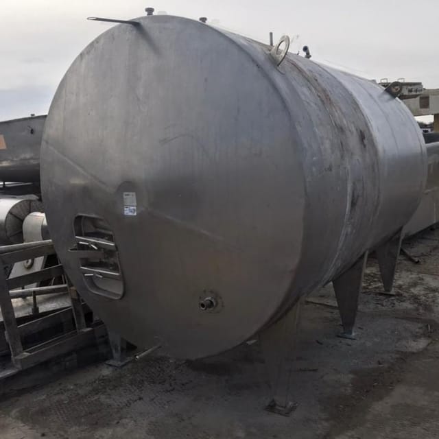 Емкость 10 кубов термос инв.11439