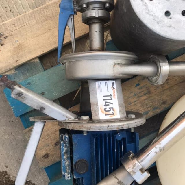 Насос ОНЦ1 -6,3/20 инв.11451