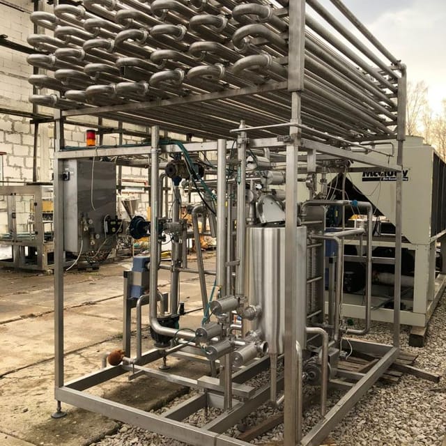 Пастеризационно-охладительная установка NIKOS 5000л-час инв.8554