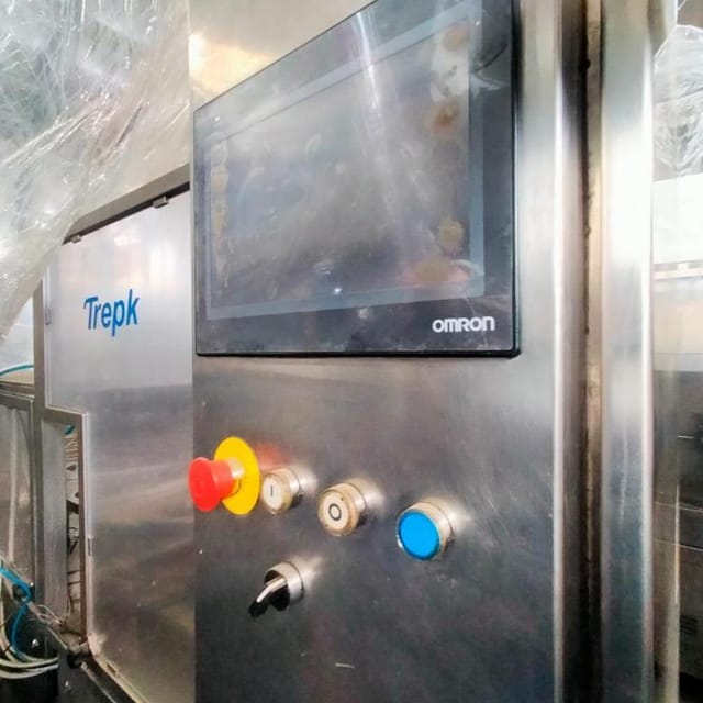 Трепко розлив в ведра