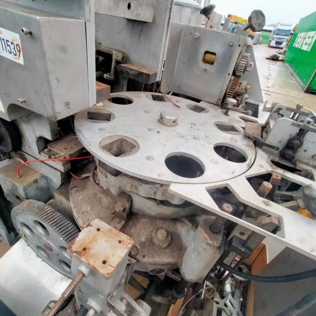 Автомат фасовки и упаковки плавленого сыра М6-АРУ инв.11539