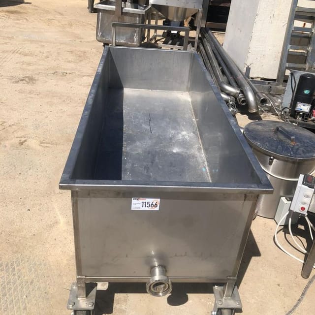 Ванна 300л творожная на колесиках инв.11566