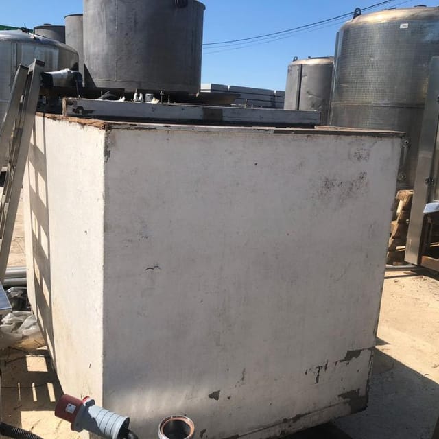 Генератор ледяной воды 2000л инв.11517