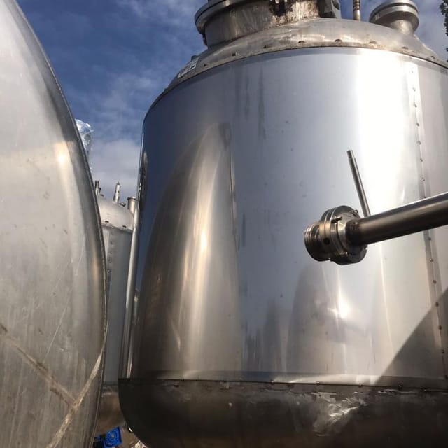 Реактор нержавеющий 1000л инв.11488