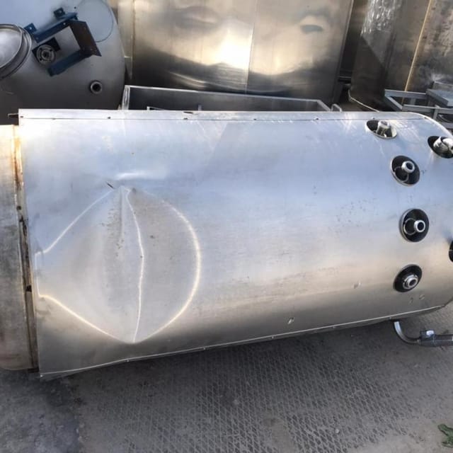 Емкость одностенка 1100л инв.14415