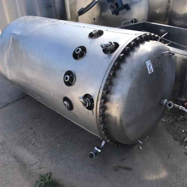 Емкость одностенка 1100л инв.14415