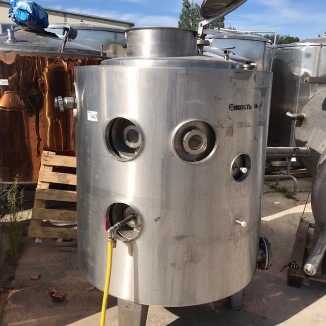 Емкость с рубашкой 1000л инв.14417