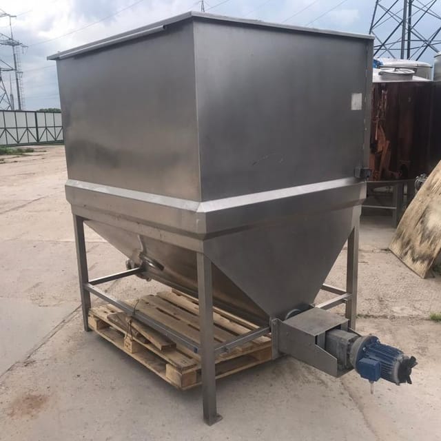 Ванна одностенная со шнеком 1куб.м инв.14427