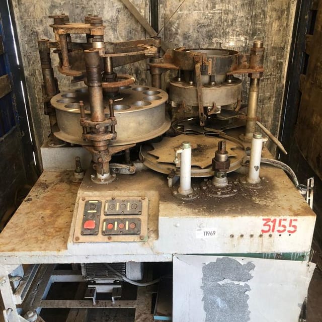 Дозатор В2-ФНА инв.11969