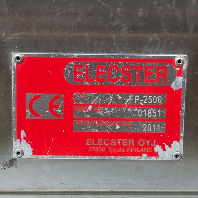 Розлив в пленку Elecster FP-2500 е.2512