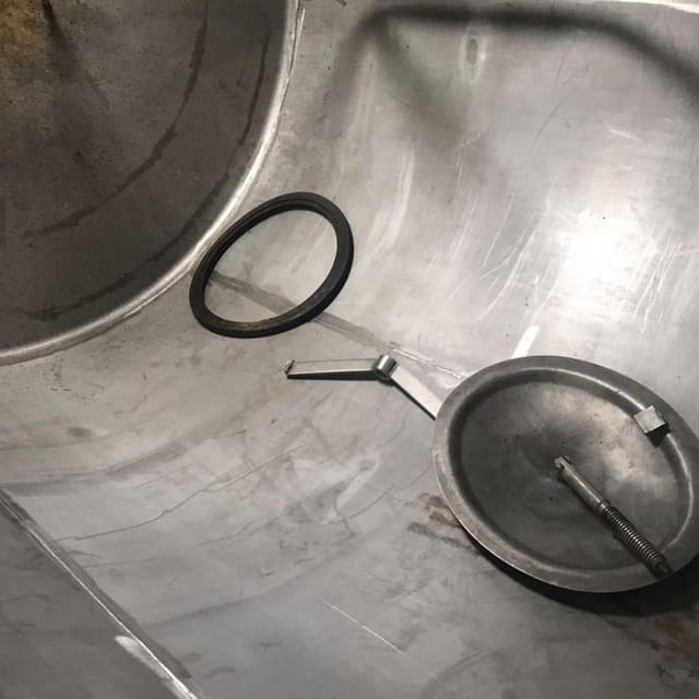 Емкость 6 кубов термос инв.14481