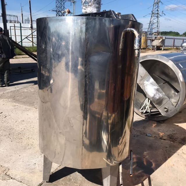 Емкость 500л с рубашкой вертикальная инв.14491