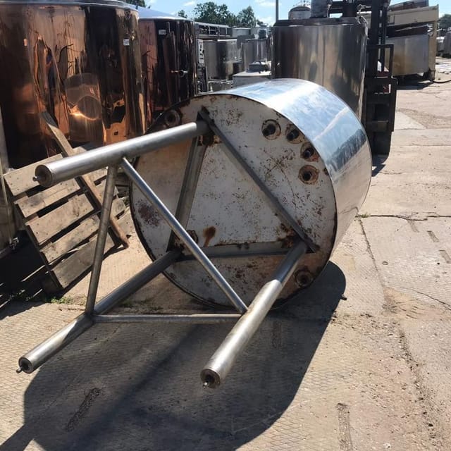 Емкость 850л с рубашкой инв.14490