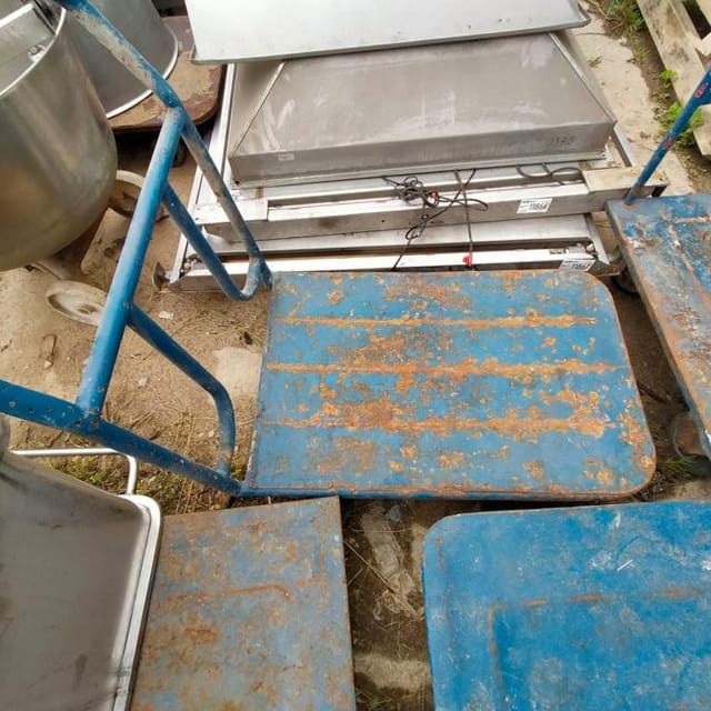 Тележки складские платформенные