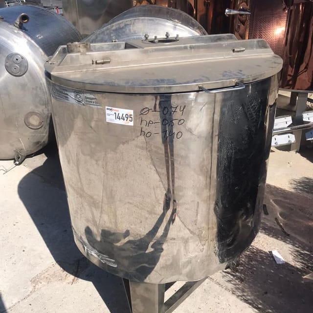 Емкость 200л с усиленной мешалкой инв.14495