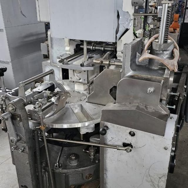 Фасовщик масла М6-АРМ пачка 500гр. инв.11590