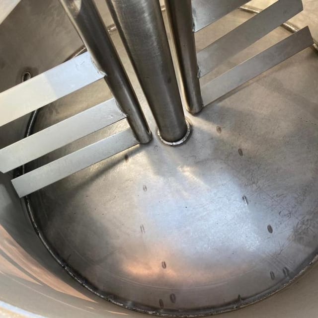 Емкость ВН-600 инв.14575