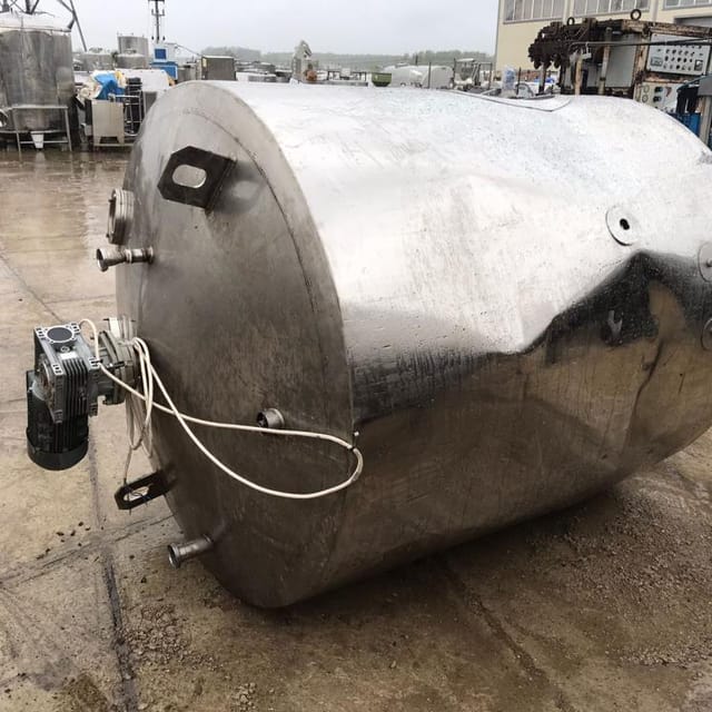 Емкость 2500л инв.11490