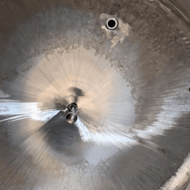 Емкости 2,1 куб.м. с рубашкой и термоизоляцией