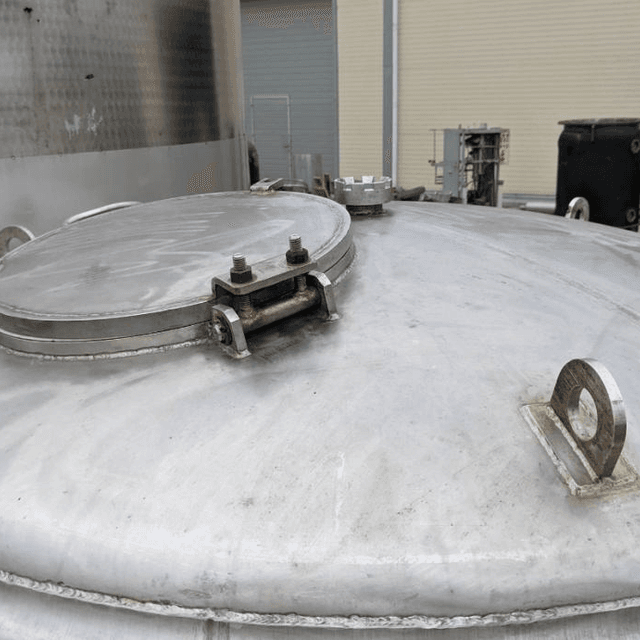 Емкости бродильные танки объем 2,1 куб.м е.2175