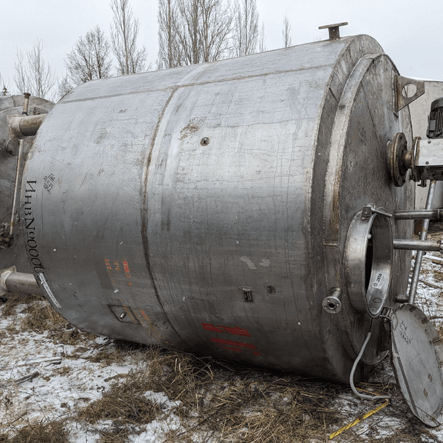 Емкости объем 5 куб.м. с рубашкой е.2842